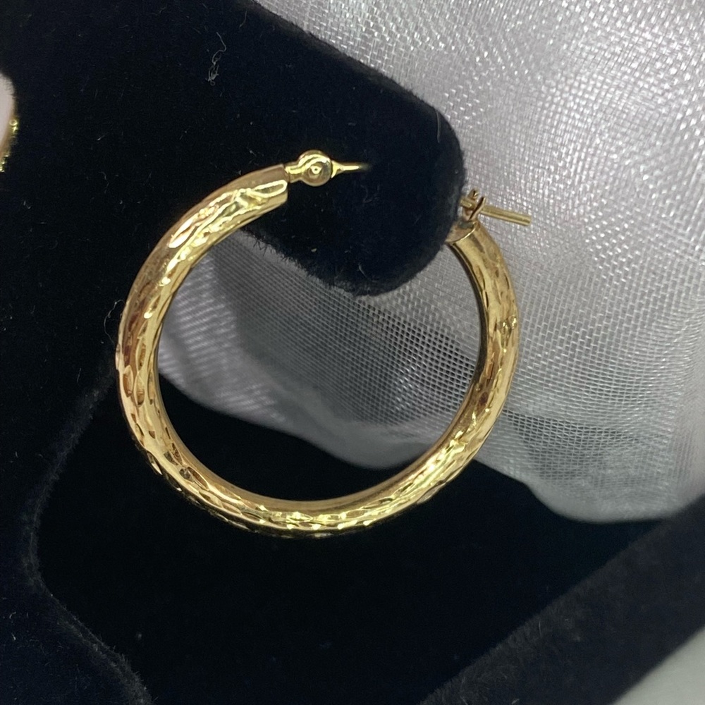 14K YELLOW GOLD diamond cut hoop earrings 1” REAL GOLD - Picture 3 of 11